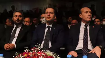 Yeniden Refah Partisi Genel Başkanı Erbakan, Burdur'da konuştu
