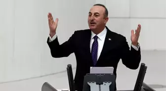 Bakan Çavuşoğlu'nun golf eleştirisine verdiği cevap AK Partilileri coşturdu