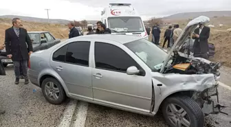 Konya'nın Akören İlçe Belediye Başkanı İsmail Arslan, trafik kazasında yaralandı