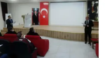 Tunceli ilinde görev yapan görevli okul/kurum yöneticilerine 'Okul/Kurum Yöneticilerinin Disiplin Amirliği ve Muhakkiklik Rolleri' konulu seminer...