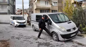 Aydın'da park halindeki 17 aracın lastiği kesildi