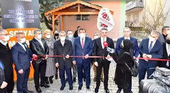 Malatya Valiliği Sosyal Yardımlaşma ve Dayanışma Vakfı tarafından ihtiyaç sahibi vatandaşlara Sosyal Market açılışı gerçekleştirildi