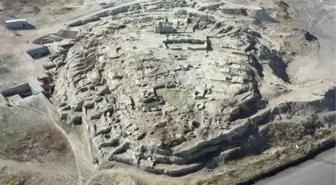 Seyitömer Höyüğü'nde 5 bin yıllık yerleşimler gün ışığına çıkarıldı