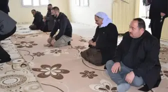 Viranşehir'de hayırseverlerce yaptırılan cami ve taziye evi ibadete açıldı