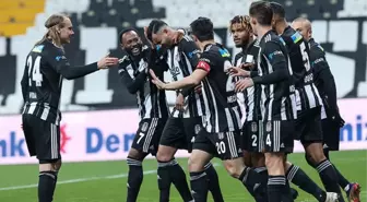 Beşiktaş'ta derbi kadrosu belli oldu! Fenerbahçe maçında 4 yıldız forma giyemiyor