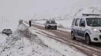 Şarampole devrilen otomobildeki 1 kişi yaralandı