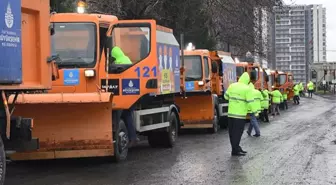 İstanbul'da kar alarmı verildi, İBB düğmeye bastı! 290 bin ton tuz depolarda tutuluyor, araçlar hazır