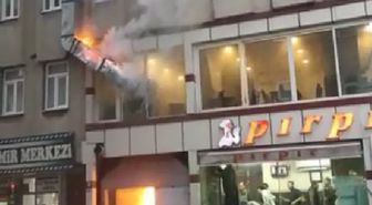Son dakika haber! IZGARA OCAĞINDA ÇIKAN YANGIN LOKANTAYI KÜLE ÇEVİRDİ