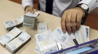 Son Dakika! Cumhurbaşkanı Erdoğan: Kredi çekip paradan para kazananların alnını karışlarız