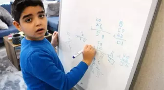 8 yaşındaki Ezel Ali'nin uluslararası matematik başarısı