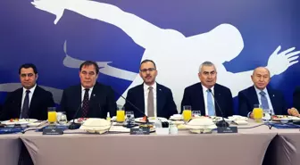 Bakan Kasapoğlu: 'Zirvedeki adımızı kökleştirmeye devam edeceğiz'