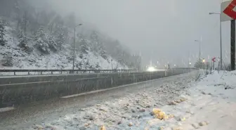 Tire'deki Necip Paşa Kütüphanesi iki asırdır kitapseverleri ağırlıyor