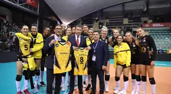 VakıfBank, Avrupa'da da hız kesmiyor