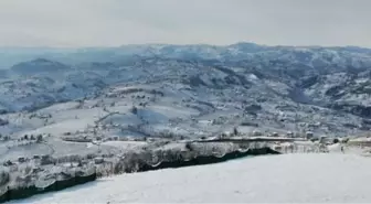 BEYAZA BÜRÜNEN BOZTEPE'DE KAR MANZARALARI