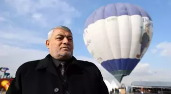 Nevşehir'in sembolü sıcak hava balonu, tanıtım için İstanbul semalarında havalandı