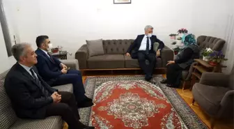 Sayın Valimiz, Şehit Yakını Havva Annemizi Ziyaret Etti