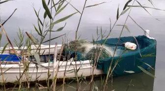 Terkos Gölü'nde yasa dışı avcılık yapan bir kişi suç üstü yakalandı... O anlar kamerada