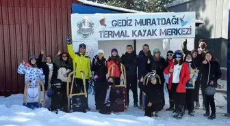 Muratdağı Termal Kayak Merkezi'nde kızak yarışları