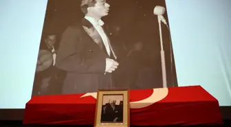 Prof. Dr. Alaeddin Yavaşca için AKM'de tören düzenlendi