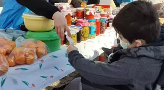 Son dakika haber... Sakarya'da bedensel engelli çocuk kumbarasındaki paraları Afrika için bağışladı