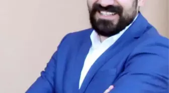 Nişan dönüşü kazada ölen damat ve kuzeni yan yana defnedildi