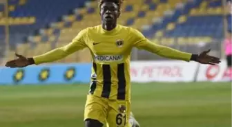 Menemenspor'da Rasheed gitti borcu kaldı