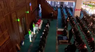 ŞEHİT MAHALLE BEKÇİSİ İÇİN TÖREN DÜZENLENDİ