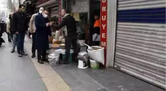 Başkan Beyoğlu gece ev, gündüz esnaf ziyaretinde