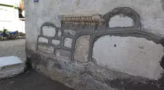 Binlerce yıllık tarihin üstüne ev yaptılar
