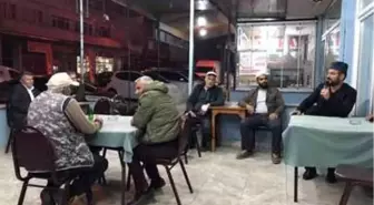 Cami imamı, cemaati için soluğu kahvehanede aldı