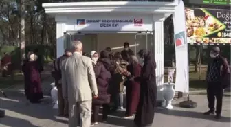 Çekmeköy'de belediye tarafından tasarlanan 'çiçek evlerinin' teslimi başladı
