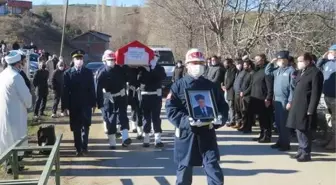 Kıbrıs gazisi Halil Akçay, Amasya'da son yolculuğuna uğurlandı