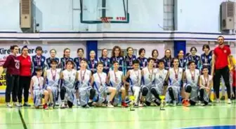 TREDAŞ U14 kız ve erkek takımları Tekirdağ şampiyonu oldu