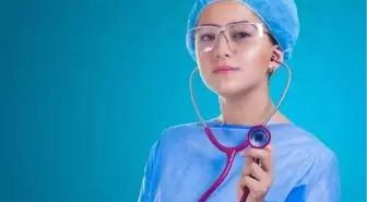 Zona hastalığı bulaşıcı mıdır? Zona neden olur?