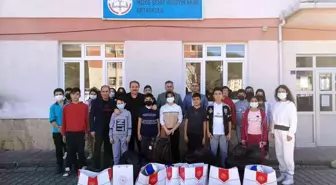 Ordu'da öğrencilere spor malzemesi desteği