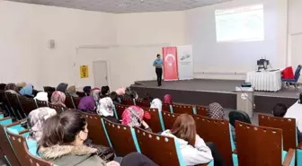 Van Büyükşehir'in aileleri bilinçlendirme seminerleri sürüyor