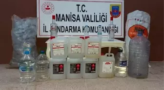 Manisa'da sahte içki operasyonu: Yaşlı adamın evinde 50 litre etil alkol ele geçirildi