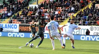 Spor Toto Süper Lig: Alanyaspor: 1 - Medipol Başakşehir: 1 (Maç sonucu)