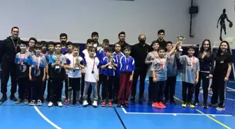 Hisarcık takımları il badminton turnuvasından 2 madalya ile döndü