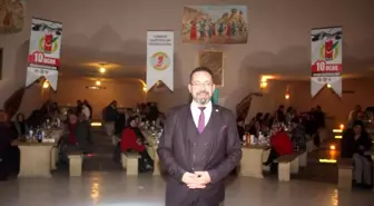 Gazeteciler stres attı