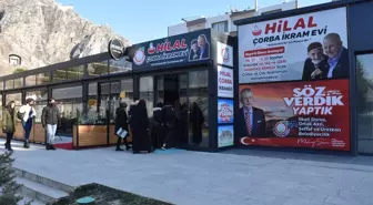 Amasya Belediyesi yaşlılar ve üniversitelilere ücretsiz çorba veriyor