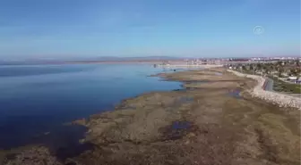 Beyşehir Gölü'nde kuraklıkla oluşan adacıklar, kış yağışlarıyla su altında kaldı