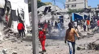 Somali'de havalimanı yakınlarında patlama