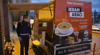 Tokat Belediyesi her sabah vatandaşlara çorba ikram ediyor