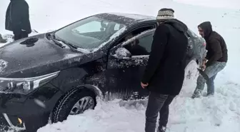 Ardahan'da kar yağışı nedeniyle okullar tatil edildi