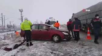 Sivas'ta trafik kazası: 4 yaralı