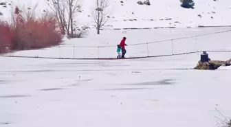 Son dakika haberi! Kargaçayırı Gölü buz tuttu