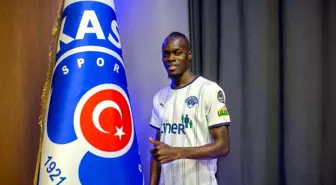 Kasımpaşa, Mamadou Fall'ı kadrosuna kattı