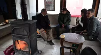 Kimsesizlere iş bulan imam 'İŞKUR' gibi çalışıyor