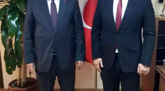 Başkan Akay, Demirhan'ı kutladı